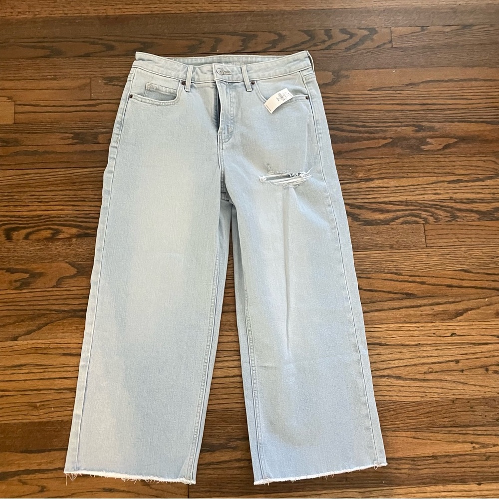 Old Navy Sky-Hi Wide-Leg Cropped Jeans, Extra High Rise, Light Wash, Size 6 NWT